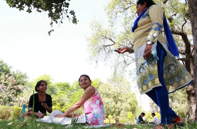 एंटी रोमियो दस्ता