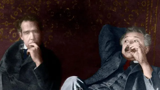 Albert Einstein ve Niels Bohr