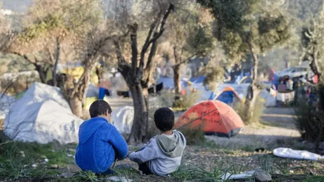 تقدم الجمعية الخيرية التي يديرها ماكريغور خدماتها في مخيمات اللاجئين في ليسبوس