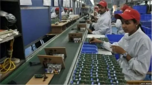 नवरत्न की नीलामी