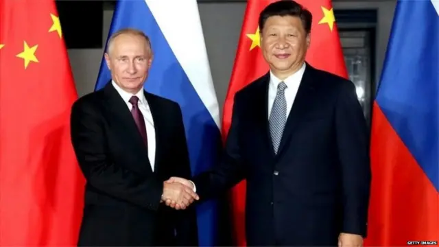 व्लादिमीर पुतिन और शी जिनपिंग