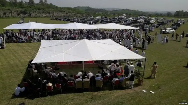 इमरान ख़ान, पाकिस्तान