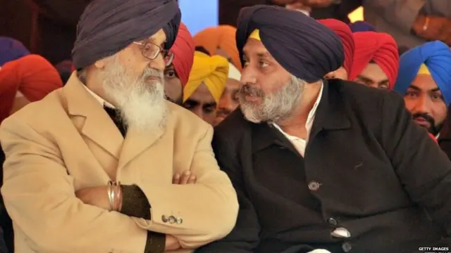 ਪ੍ਰਕਾਸ਼ ਸਿੰਘ ਬਾਦਲ, ਸੁਖਬੀਰ ਬਾਦਲ