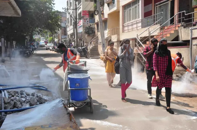 విశాఖలో కరోనా భయం