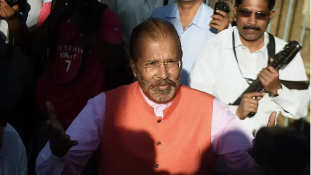 గుజరాత్ మాజీ డీఐజీ వంజారా