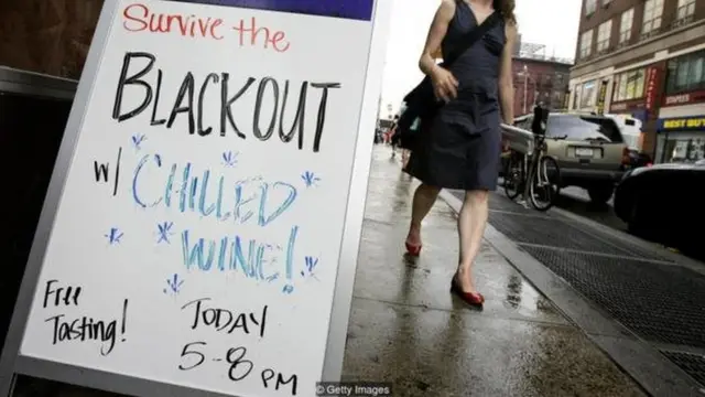 سابقا رسم بر این بود که در جریان تحقیق شرکت‌کنندگان را با الکل مست کنند اما این کار دیگر از لحاظ اخلاقی پسندیده نیست