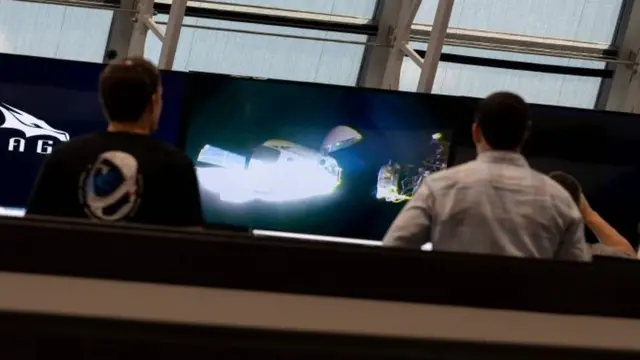 В центре управления полетом