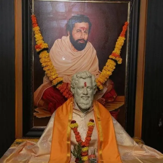 आनंद दिघे