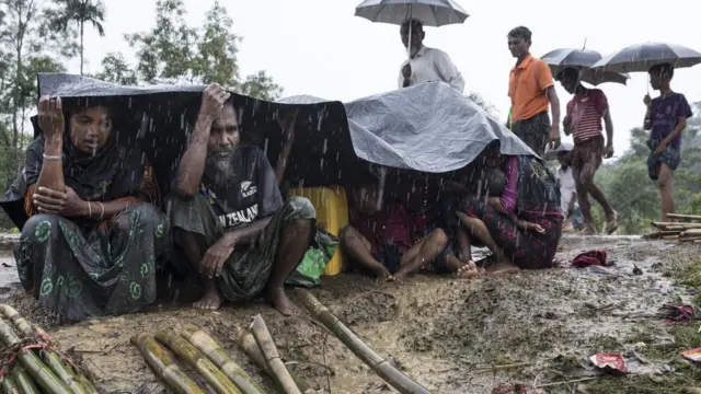 Rohingya, రోహింగ్యాలు ముస్లింలు బంగ్లాదేశ్ మయన్మార్ శరణార్థులు Muslim Bangladesh Mayanmar Refugees