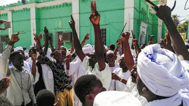 المظاهرات امتدت إلى مدن أخرى مثل أم درمان