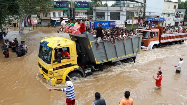 கேரளா வெள்ளம்
