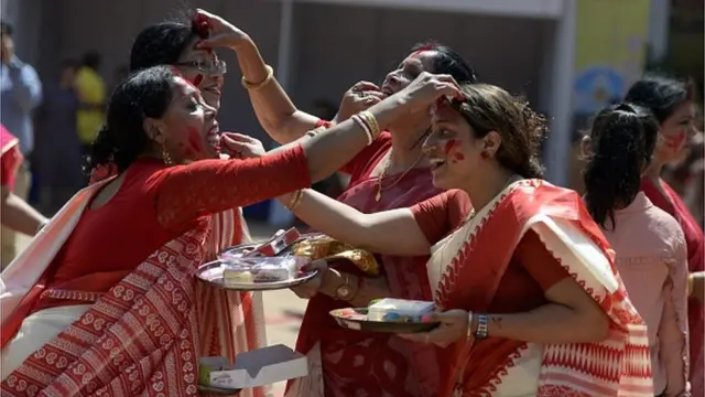 హైదరాబాద్‌లో దసరా సందర్భంగా వేడుకలు