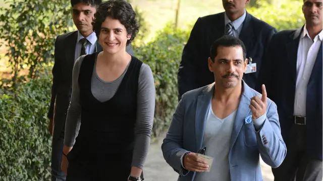 প্রিয়াঙ্কা গান্ধী। স্বামী রবার্ট ওয়াধরার সঙ্গে, ২০১৪