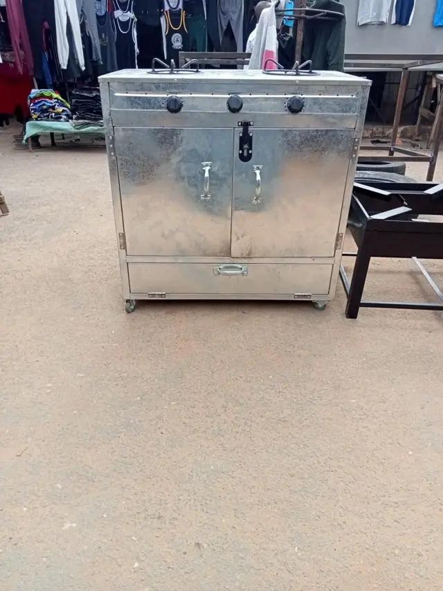 Di gas wen dem don finish am