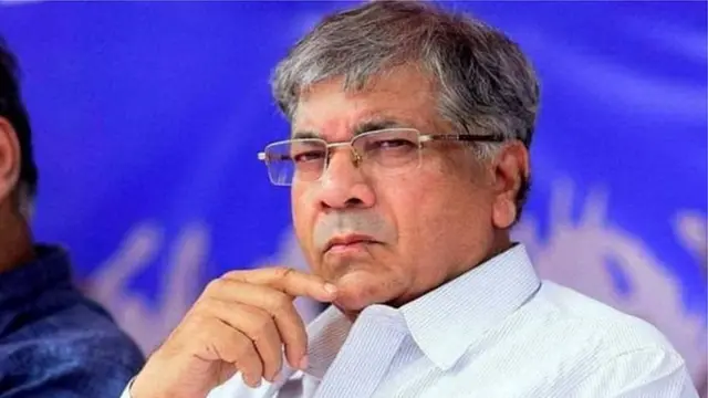 प्रकाश आंबेडकर