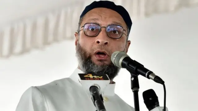 असदुद्दीन ओवैसी