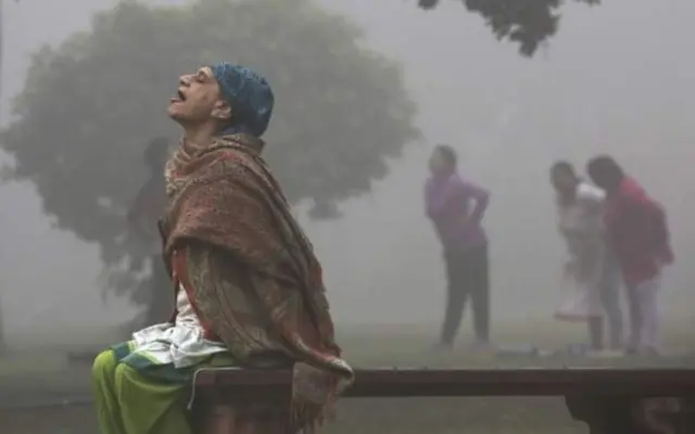 Picture wey show air pollution for India