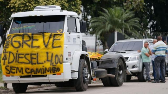 Caminhão paradoblitz stars casinorodovia no Rioblitz stars casinoJaneiro