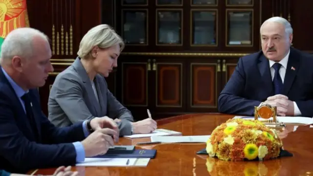Lukašenko na sastanku