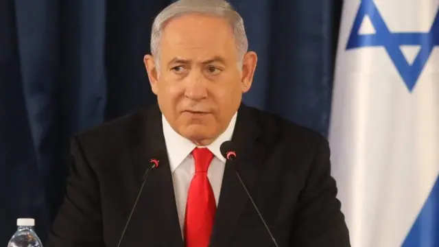 প্রধাননমন্ত্রী বিনইয়ামিন নেতানিয়াহু বলেছেন, এই মৃত্যু একটি 'বিয়োগান্ত' ঘটনা।