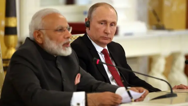 नरेंद्र मोदी और पुतिन