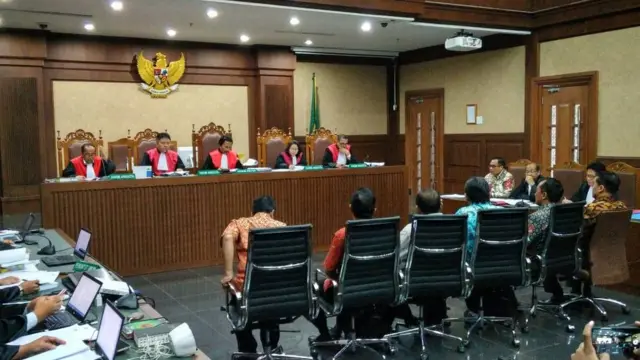 Sidang e-KTP