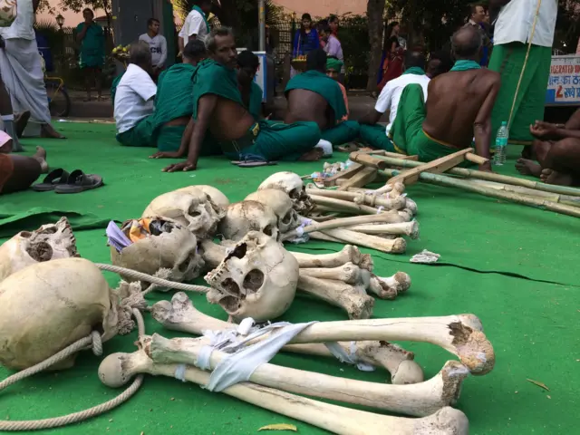 விவசாயிகளின் போராட்டம்