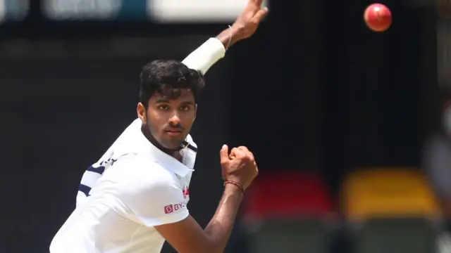 વૉશિંગ્ટન સુંદરનો બૉલિંગ અને બેટિંગમાં કમાલ