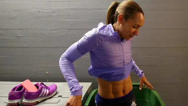 Джессика Эннис-Хилл