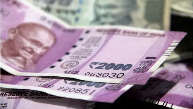 భారతీయ కరెన్సీ.. రెండు వేల నోట్లు