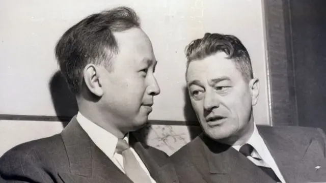 आफ्ना वकिलका साथमा कियान