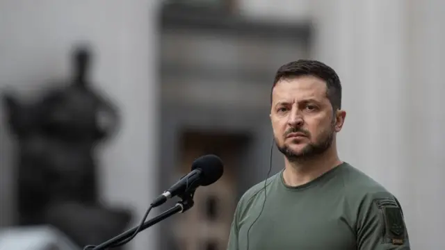 यूक्रेन के राष्ट्रपति वोलोदिमीर ज़ेलेंस्की