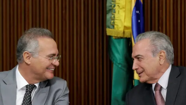 Renan Calheiros (a la izquierda) en reunión con el presidente Temer