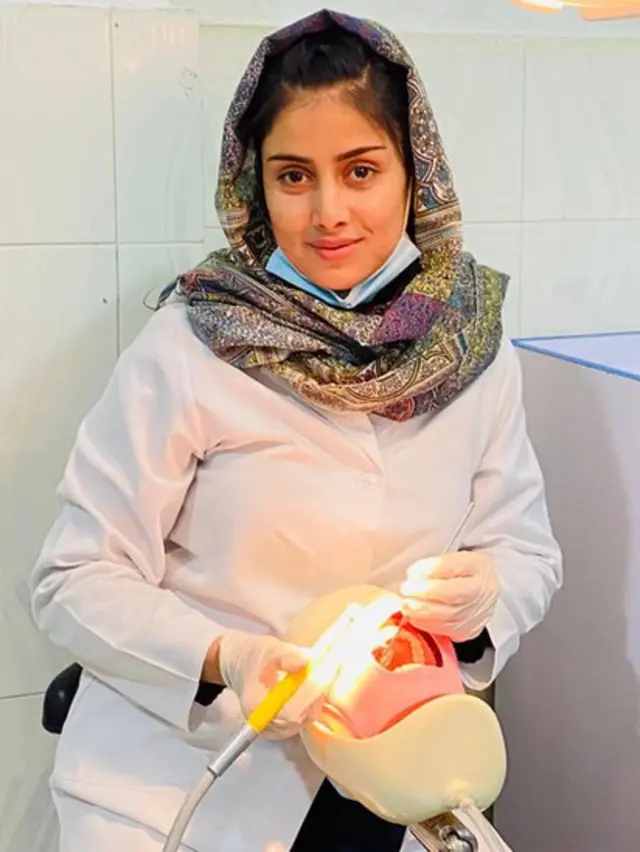 رخسار حبیب‌زی