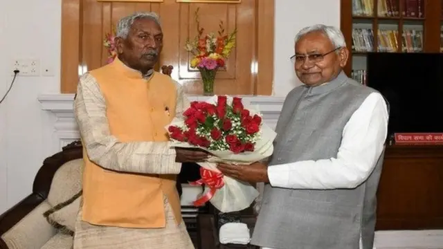 नीतीश कुमार की राज्यपाल से मुलाक़ात