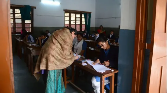 વિદ્યાર્થીઓની તસવીર