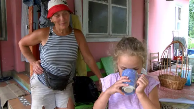 Що може бути смачнішим за стакан парного козячого молока?