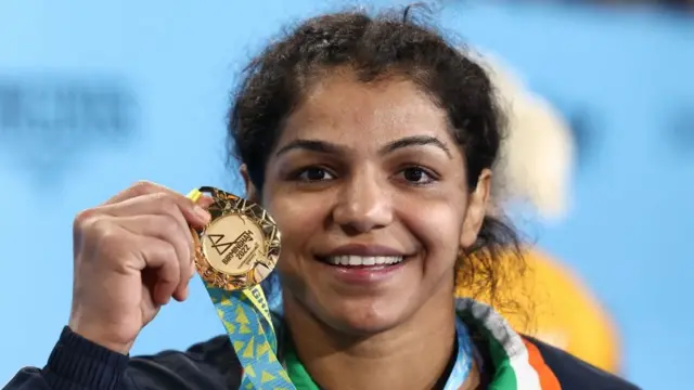 હવે ભારતે કૉમનવેલ્થ ગેમ્સમાં નવ ગોલ્ડ મેડલ મેળવી લીધા છે