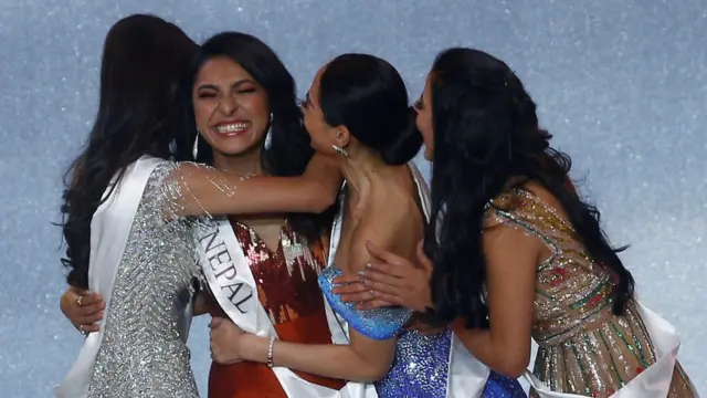 अनुष्का श्रेष्ठ