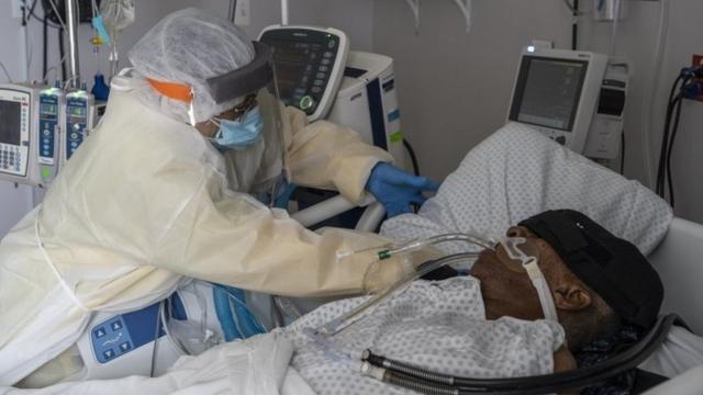 Paciente com covid-19 internadoganha aposta ganhaUTI
