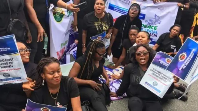 Des femmes ont défilé mercredi à Port Harcourt pour réclamer plus de protection