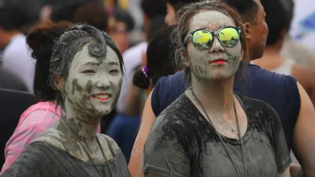 मड फ़ैस्टिवल