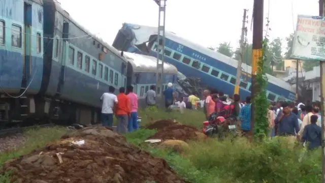 रेल हादसा