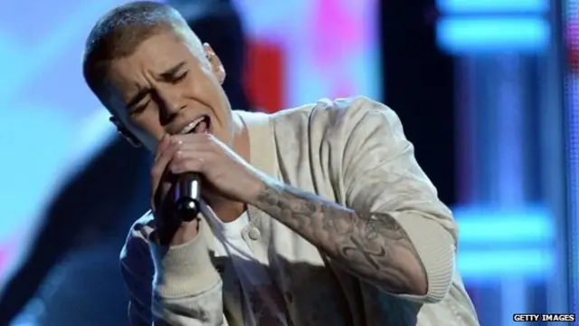 जस्टिन बीबर