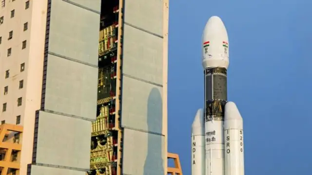 200 யானயின் எடை கொண்ட ராக்கெட்டை விண்ணில் செலுத்தவுள்ளது இஸ்ரோ