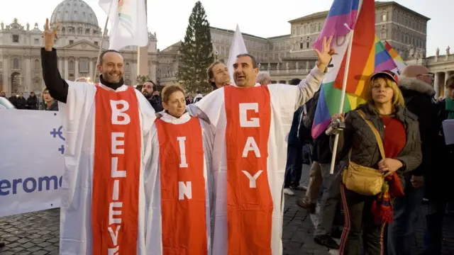 Manifestação LGBT na praçavai de bet bônus cassinoSão Pedro