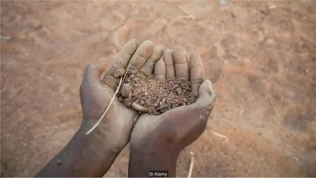 घाना में रेतीली मिट्ठी