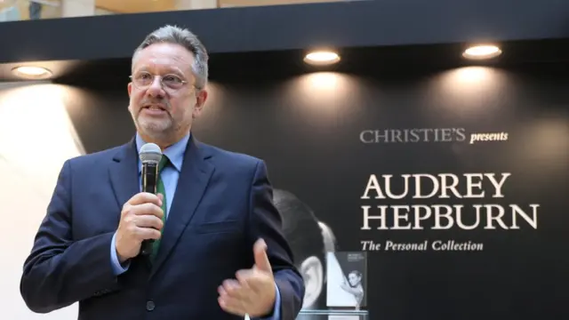 赫本长子肖恩·费雷尔（Sean Ferrer）