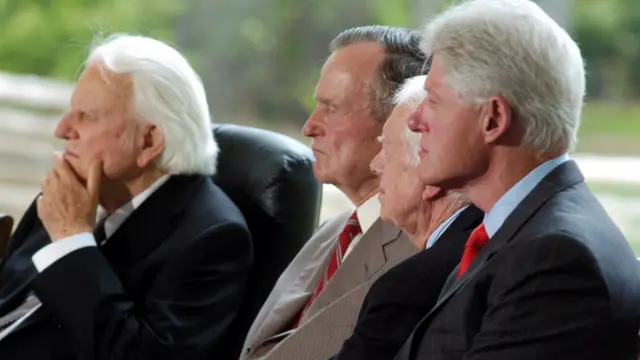 Билли Грэм, Джордж Буш, Джими Картер и Билл Клинтон