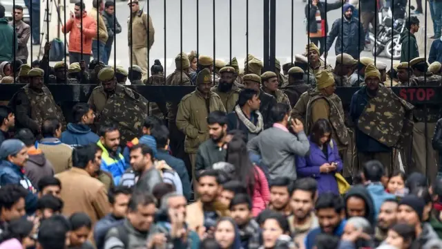 JNU வன்முறை